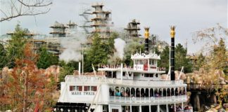 Disneyland Photo Update: Eggs and Epic Rain