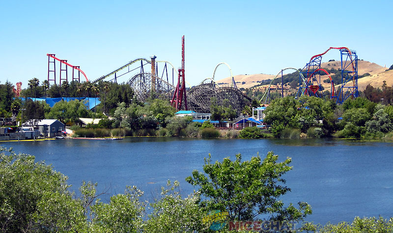 batman six flags discovery kingdom