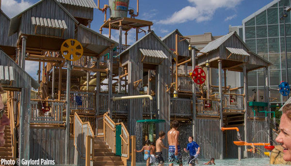 encore resort water park