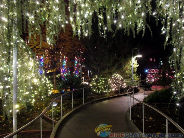 Holiday Lights Sparkle At Gilroy Gardens