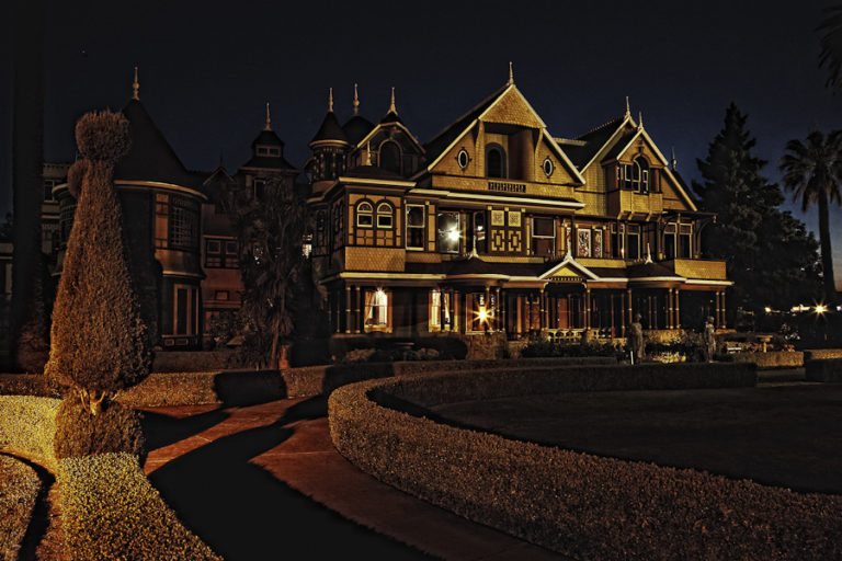 winchester mystery house flashlight tours