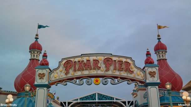 Micechat Disney Disney Parks Disneyland Resort Downtown - pixar pier expect bugs roblox