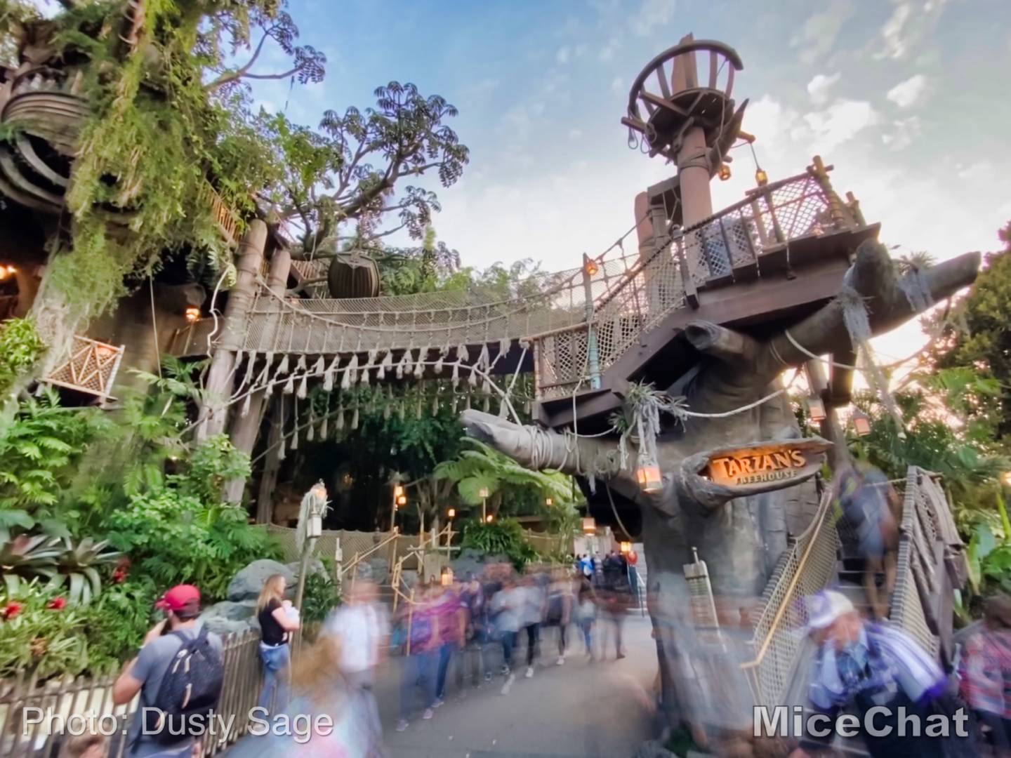 Disneyland-News-Adventureland-Tarzan-Treehouse-overview - MiceChat