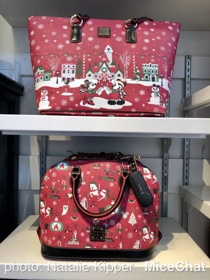 Dooney and bourke on sale disney christmas purse 2017