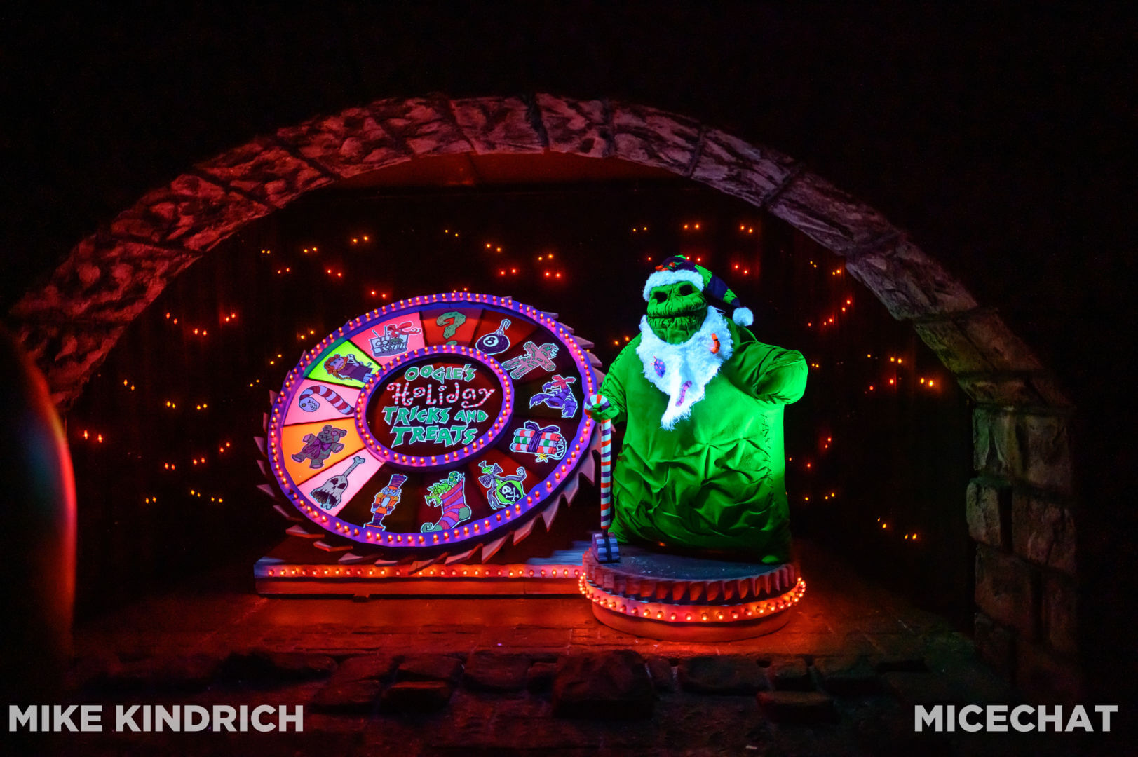 https://www.micechat.com/wp-content/uploads/2021/09/Disneyland_Haunted-Mansion_Holiday_Oogie-Boogie-1.jpg