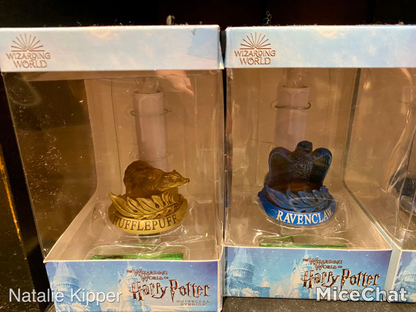 universal-studios-hollywood-wizarding-world-of-harry-potter -ravenclaw-and-hufflepuff-wrapping-ribbon - MiceChat