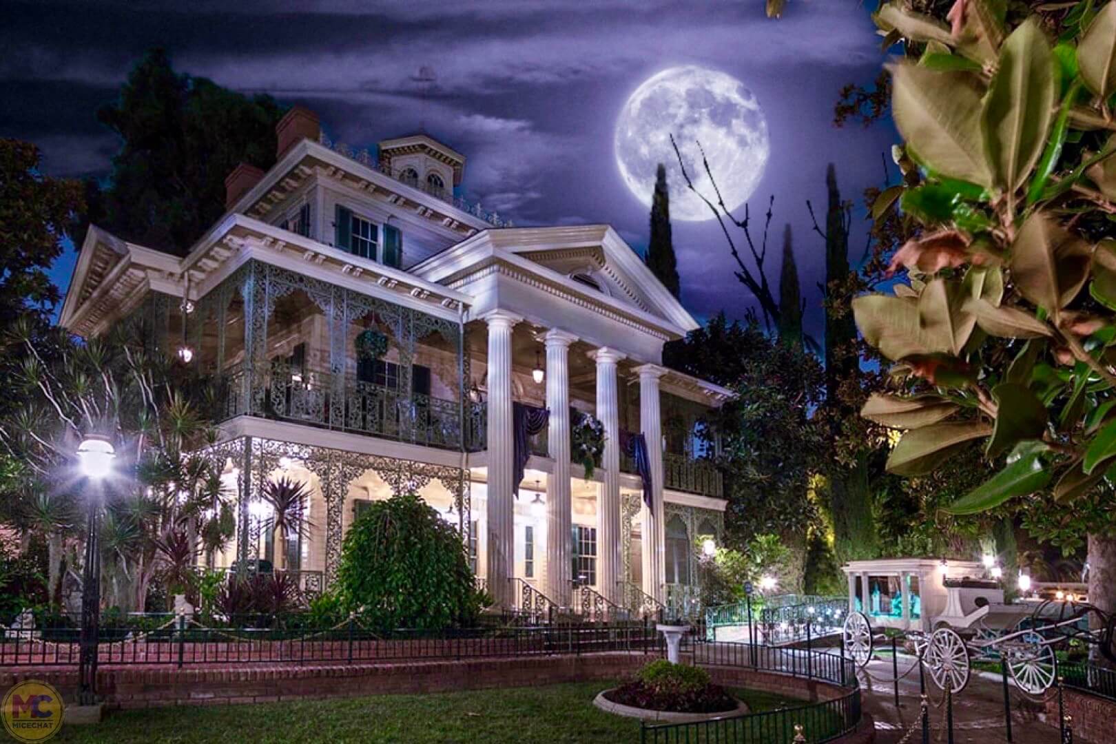 Disney Haunted Mansion Nightmare Before Christmas Last Day Jan 2022 Disney's Haunted Mansion And The Invention Of Halloween As You Know It