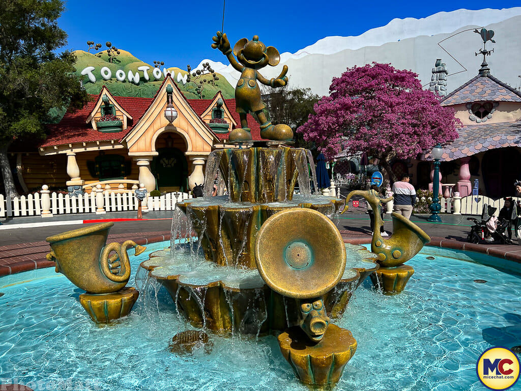 Disneyland Mickey's Toontown REVIEW – Though the attractions in