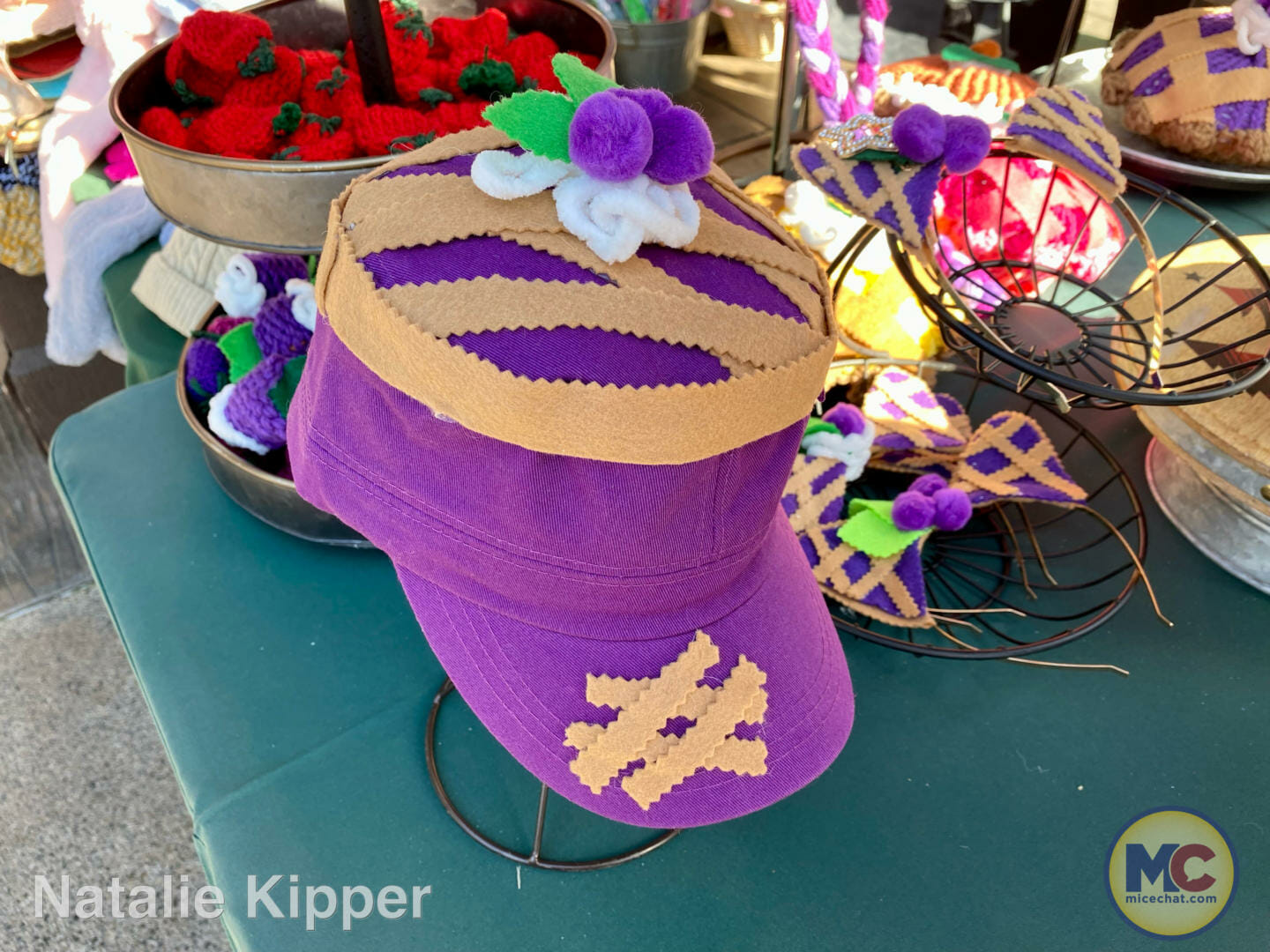 boysenberry pie hat