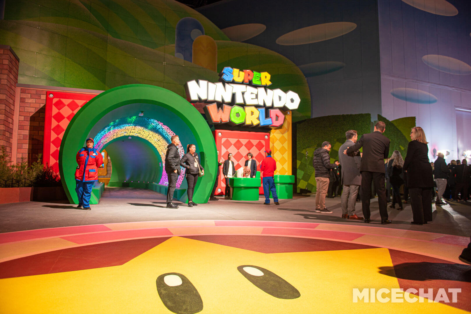 Miyamoto leads fans through Super Nintendo World—and it looks