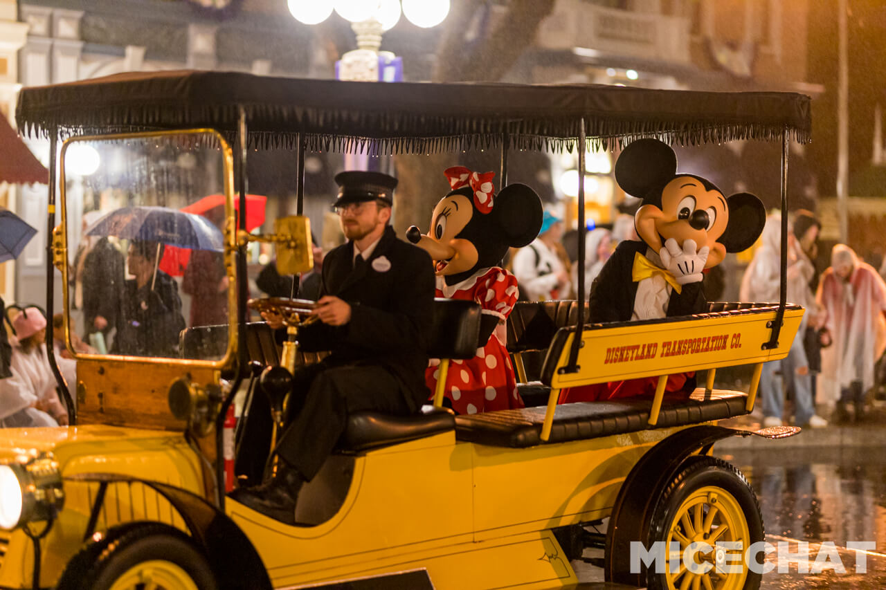 The Stanley Cup was @Disneyland -- it was a great time! Here is