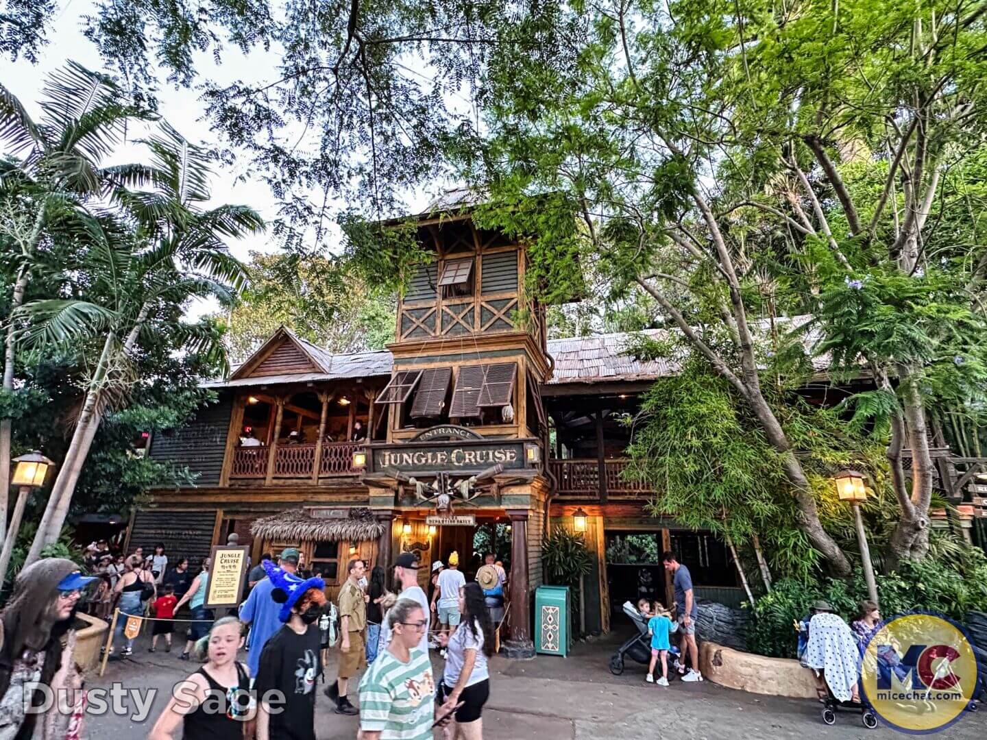 https://www.micechat.com/wp-content/uploads/2023/08/Disneyland-News-Crowds-Adventureland-Not-bad-MiceChat.jpeg