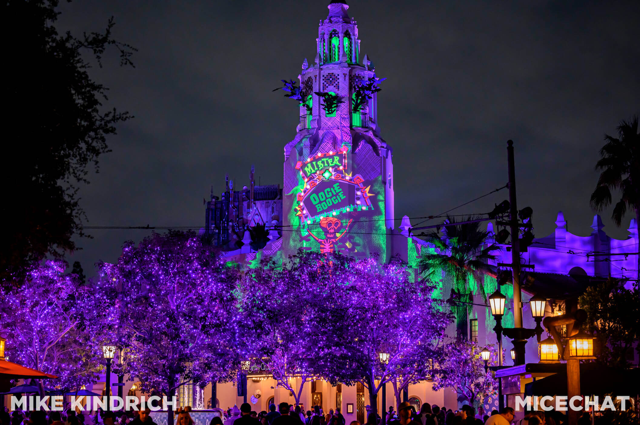 Disney California Adventure_Carthay Circle_Halloween (1 of 1)-4 - MiceChat