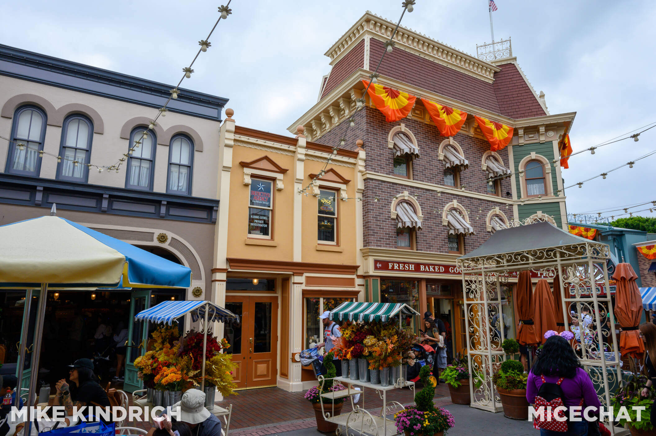 Tour and Review: Disneyland's Hidden Market House Starbucks Location