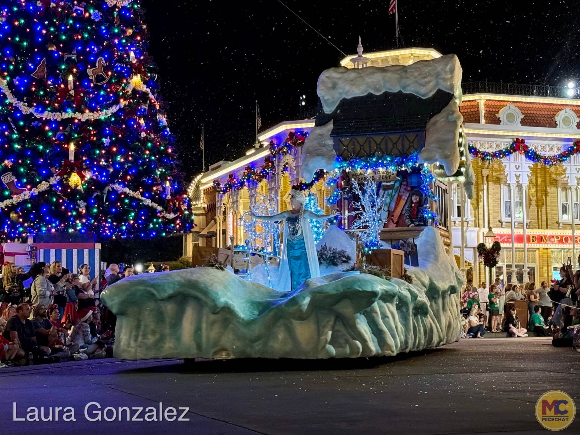 https://www.micechat.com/wp-content/uploads/2023/11/WDW-Disney-World-Magic-Kingdom-Mickeys-Very-Merry-Christmas-parade-2023-6.jpg